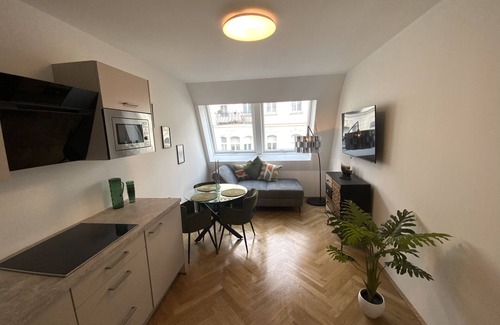 Weißgerber Apartamento | Central & Modern in Trendy Area | HG22