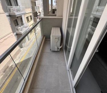 San Gwann Apartamento | Central, Modern & New Apt