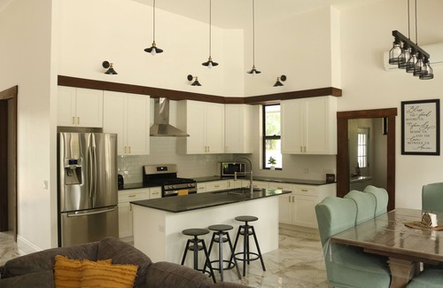 Armenia Casa | Central Oasis | Pool | BBQ | Family friendly