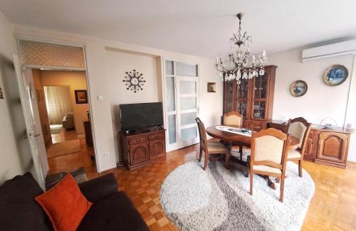Cacak Apartamento | Central Park Apartment
