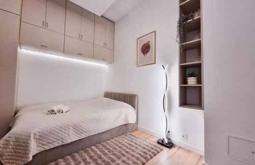 Mirow Apartamento | Central Park Krochmalna Atelier, Rondo ONZ Metro