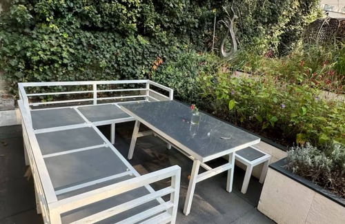 Oststadt Condominio | Central & quiet, garden & fireplace, 10 min to main station