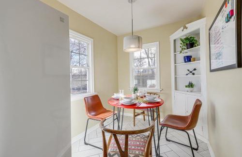Rapid City Casa | Central Rapid City Home with Sunroom and Fireplace!