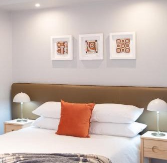 Observatory Apartamento | Central Rooftop Pool Patio & Gym
