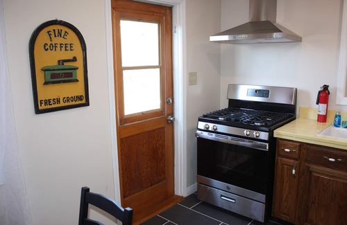 Linda Vista Apartamento | Central San Diego retiro tranquilo de un dormitorio un baño Apartamento cerca de todos