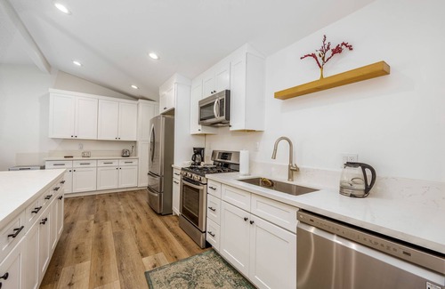 Serra Mesa Casa | Central SD Modern&Family-Friendly Home-BBQ Non-Toxic Home -Allergy Friendly