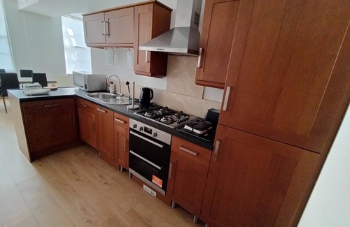 Reading Apartamento | Central Spacious apartment located in the heart of it all!