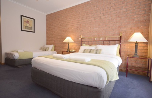 Daylesford Hotel | Central Springs Inn