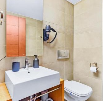 Bucharest Apartamento | Central Studio with Balcony and Self Check-in RH Living