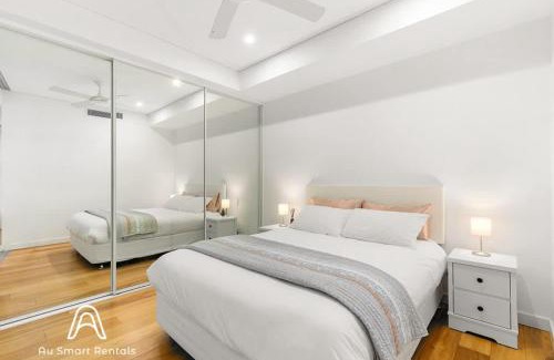 Surry Hills Apartamento | Central stylish 1 bedroom with balcony and air-con