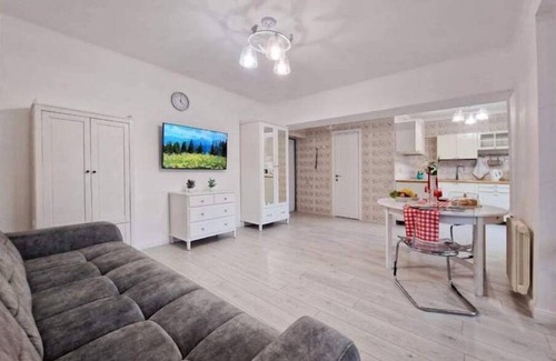 Almaty Apartamento | Central stylish apartment