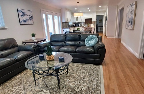 Thousand Oaks Casa | Central Thousand Oaks, Wildwood Park For Work/Remodel/Insurance