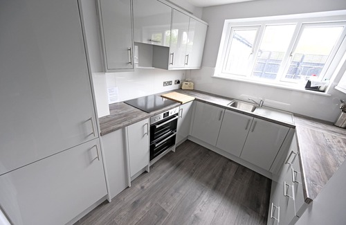 Stratford-upon-Avon Casa | Casa céntrica perfecta para reuniones para 10 personas