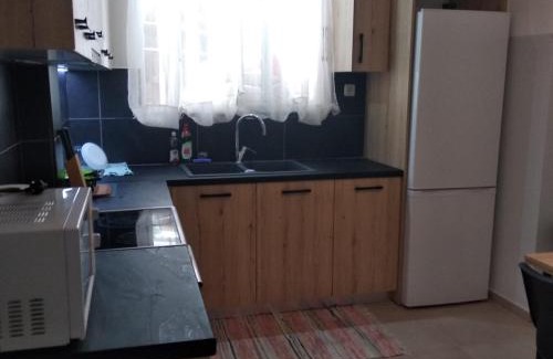 Peiraiki Apartamento | CENTRAL TOWN HOUSE 60m2*