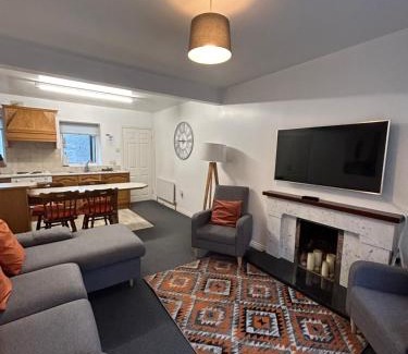 Moville Casa | Central Town House,Moville 61
