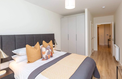 Inchicore Apartamento | Central Two Bedroom Apartment by Blu Atlantic