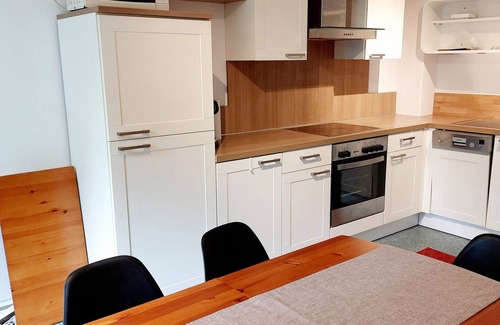 Ostorf Apartamento | Central vacation apartment on the lake and near the castle