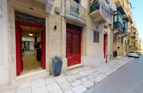 Valletta Apartamento | Central Valletta - 1 Bedroom maisonnette