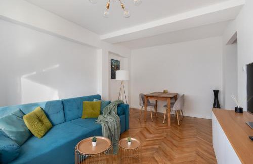 Muranow Apartamento | Central Warsaw Apartment - Great Location- Warsaw Stays - Old Town - Anielewicza
