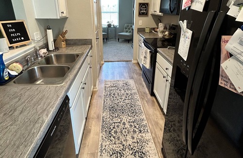 Maumelle Casa | Centralized home in new neighborhood w/ fenced in yard, covered patio, & more!