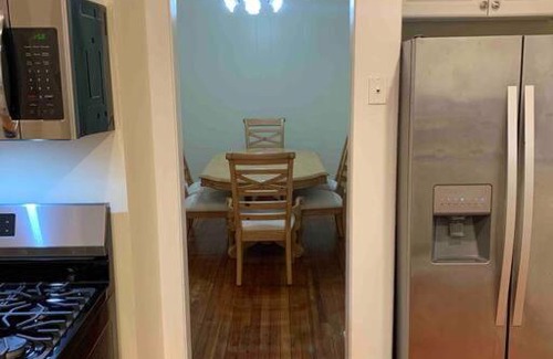 Danbury Casa | Centrally Close to West-Conn and Danbury Hospital