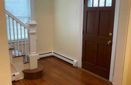 Danbury Casa | Centrally Close to West-Conn and Danbury Hospital