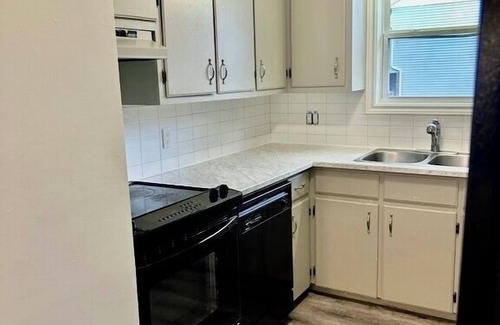 Summerside Casa | Centrally located, newly renovated 2 Bedroom, 1 bathroom