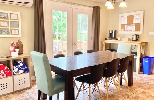 Charlottetown Casa | Centrally Located Bright and Spacious 4 Bedroom with Hot tub