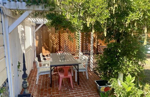 San Rafael Casa | Centrally located charming Victorian