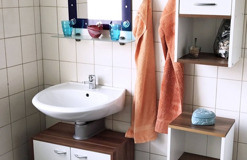 Hildesheim District Apartamento | Ubicado en el centro para los visitantes de Harz, invitados a la feria, instaladores, Alfeld (5 minutos), Leineberg
