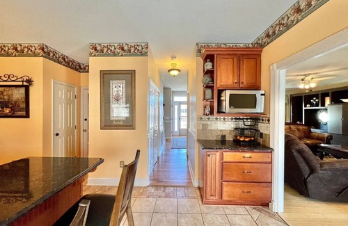 Greensboro Casa | Centrally Located Great for Traveling Professional