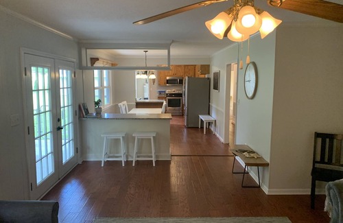 Burlington Casa | Centrally Located House, Minutes from Downtown Elon and Burlington