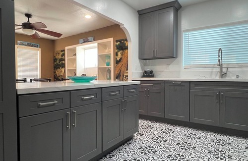 University Heights Casa | Centrally located in San Diego, AC, walkable to Hillcrest,near downtown-beaches!