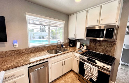 Colton Casa | Centrally Located- NEAR Ontario International Airport, NOS Center, Toyota Center
