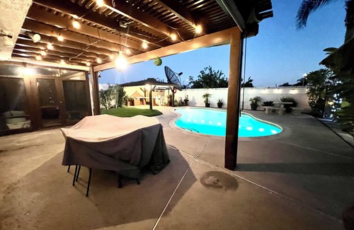 Colton Casa | Centrally Located- NEAR Ontario International Airport, NOS Center, Toyota Center