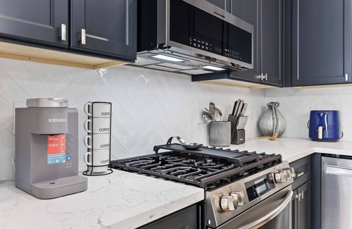 North Houston Casa | Centrally located-New Construction-Luxury Houston Home
