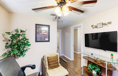 Dawson Casa | Centrally located retreat with sunny patio, smart TVs, internet, W/D, & AC