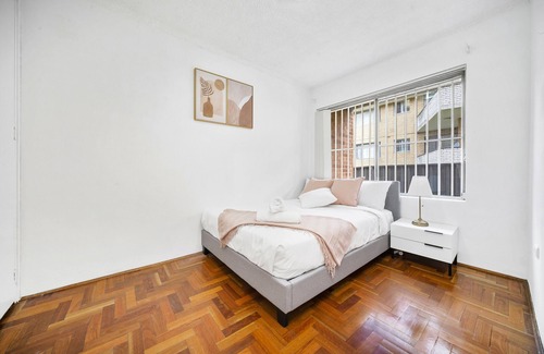 Auburn Apartamento | Centrally located Stylish 2 bedroom home
