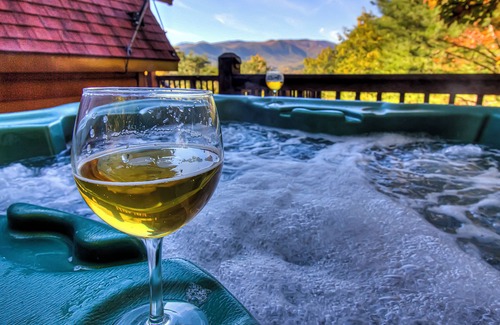 Gatlinburg - Pigeon Forge Chalet De Esquí | Centrally Located Charming Chalet in picturesque Pigeon Forge