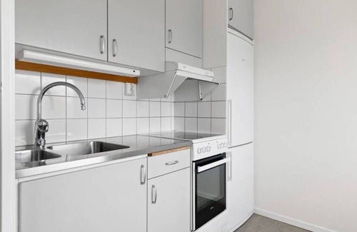 Edsberg Apartamento | Centrally-located with easy commute to Stockholm city or Arlanda airport