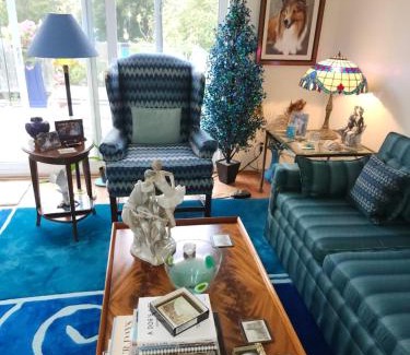 North of the Panhandle Casa | Centrally located; Walk anywhere!