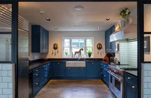 Ealing Casa | Centrally located West London luxury town house with landscaped gardens
