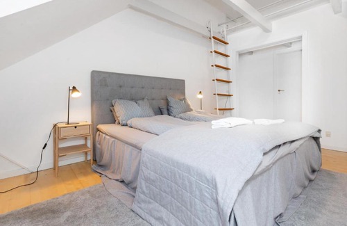 Midtbyen Apartamento | Centralt Byliv - 2 Soveværelser med plads til 6