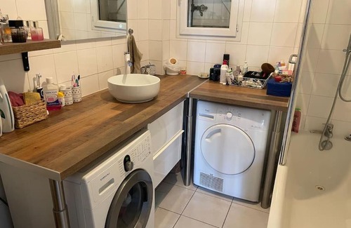 Pierrefonds Apartamento | centre Pierrefonds superbe appartement + parking