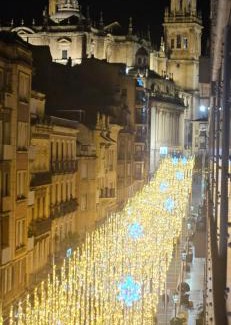 Jaen Apartamento | Centro Catedral Carrera 27, 1 plaza de aparcamiento y NETFLIX gratis