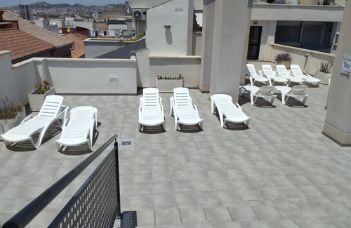 El Ejido Apartamento | CENTRO, piscina, garaje gratis, piscina, playa, terraza solarium, wifi gratis.