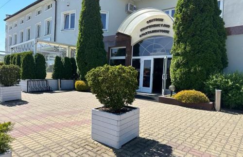 Wilanow Complejo | Centrum Konferencyjno-Apartamentowe Mrówka