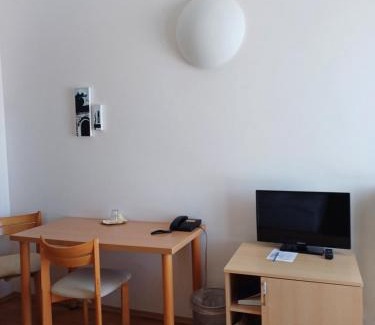 Prague 19 Hotel | Centrum Mariapoli