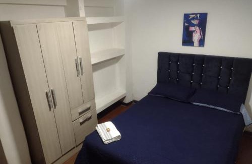 Puente Aranda Apartamento | Cerca al club militar embajada americana, Corferias 502