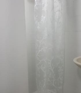 Puente Aranda Apartamento | cerca club militar Corferias, embajada americana 501